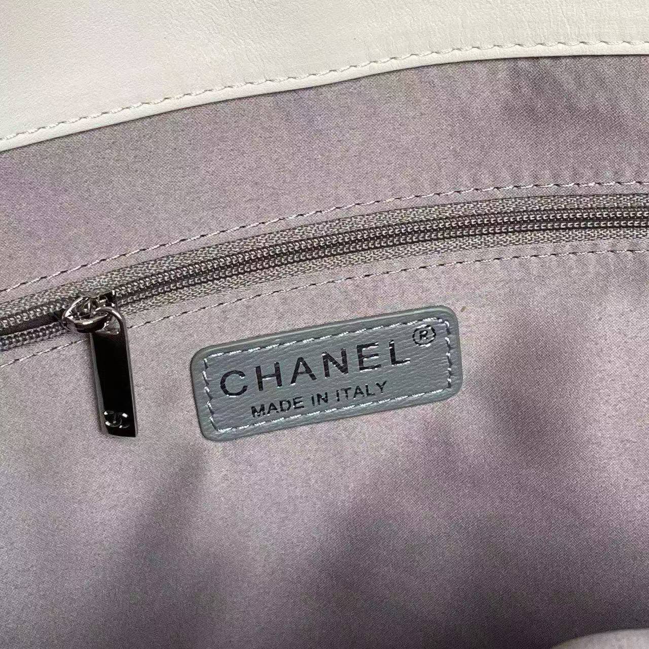 Chanel Paris London Limited Edition Graffiti Airport Tote Bag (Milk White Dyeing Powder)