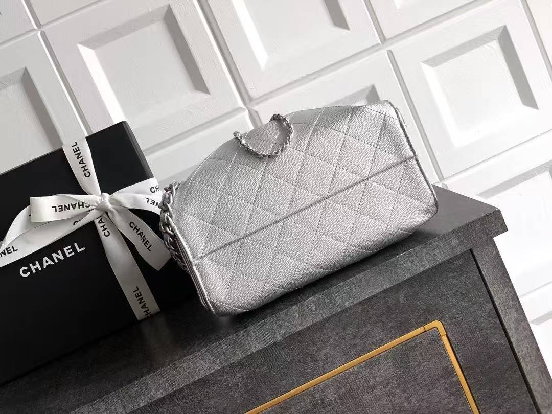 ChanelSmall size silver ball 🚩🚩🚩 《Sterling silver buckle》