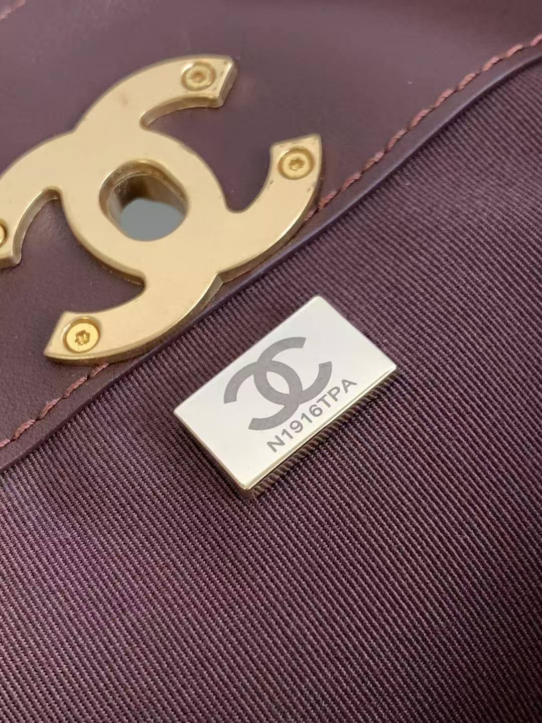 Chanel tote bag AS5634 dark brown version