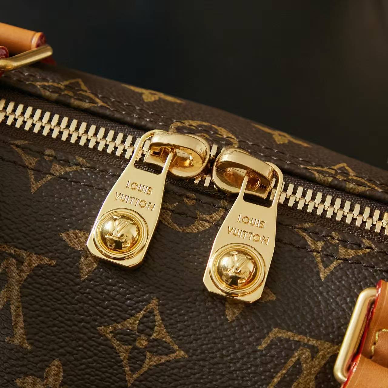 Papillon Bandoulière 30 Monogram Barrel Shoulder Bag (Nickname: Papillon Tube Bag)