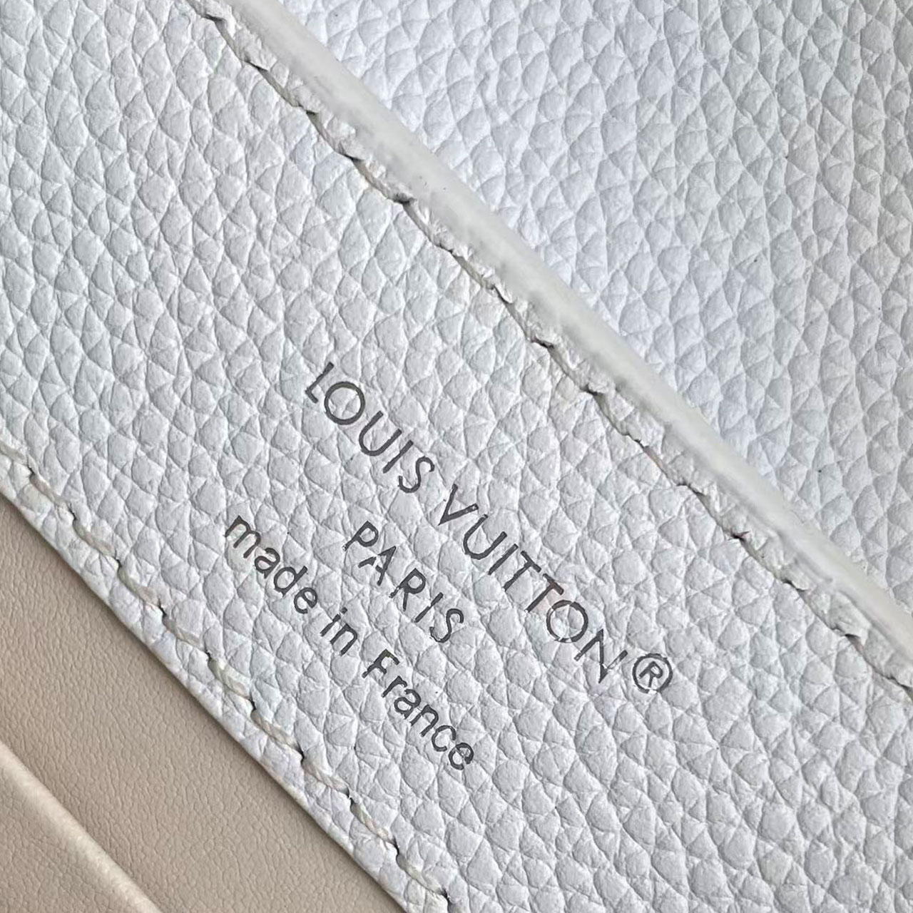 LV Capucines Mini White Gradient Crystal Diamond Handbag