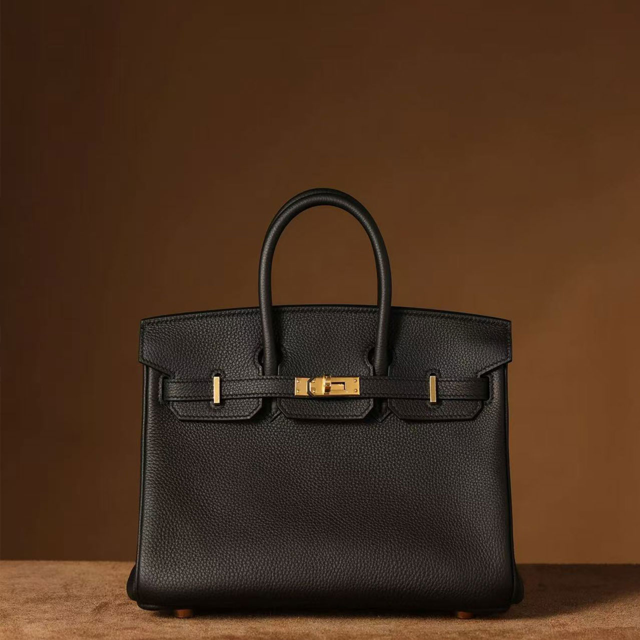 Herm è s Birkin 25 Black Togo Leather Gold Buckle Platinum Bag