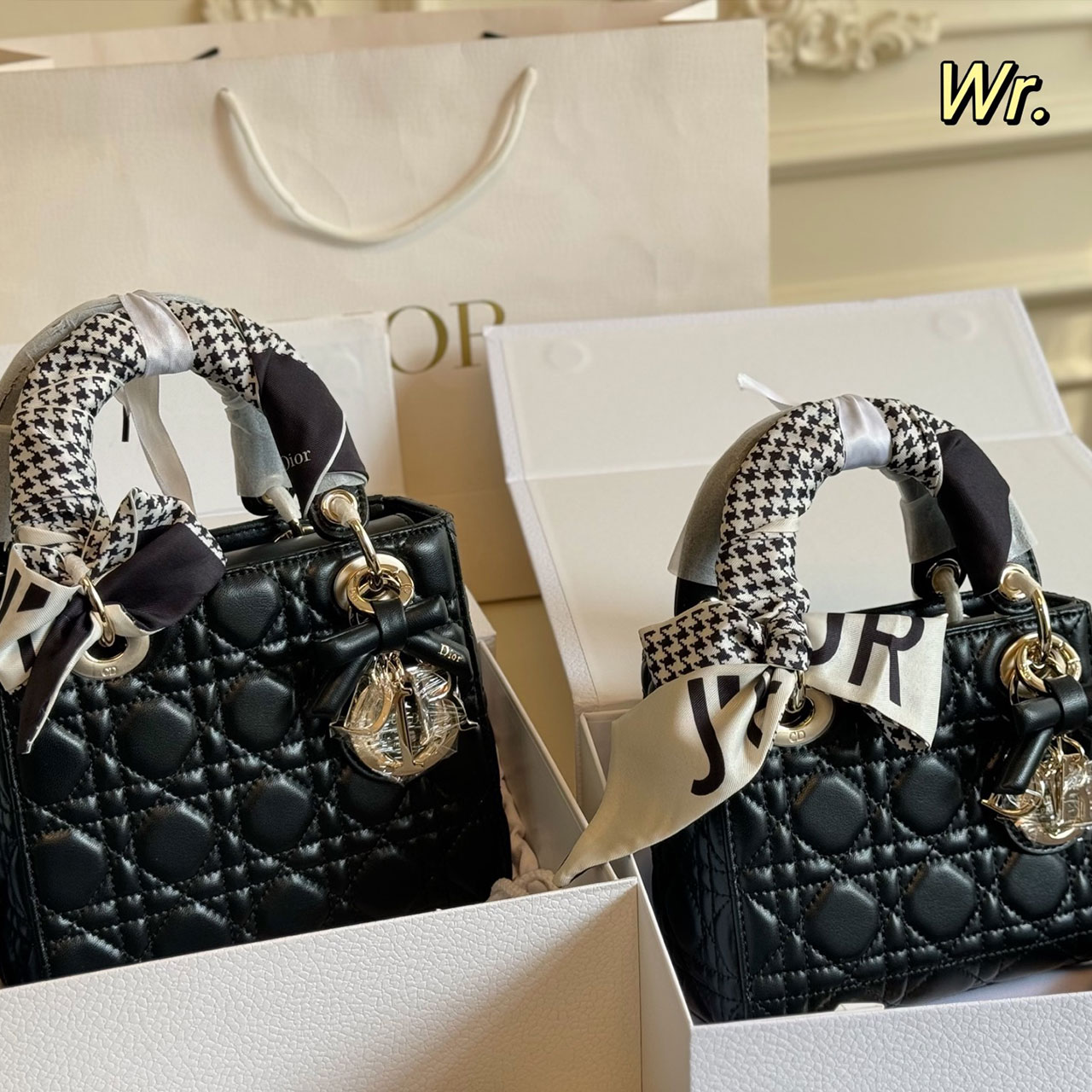 Dior Lady Dior Black Sheepskin Gold Buckle Four Grid Concubine Bag