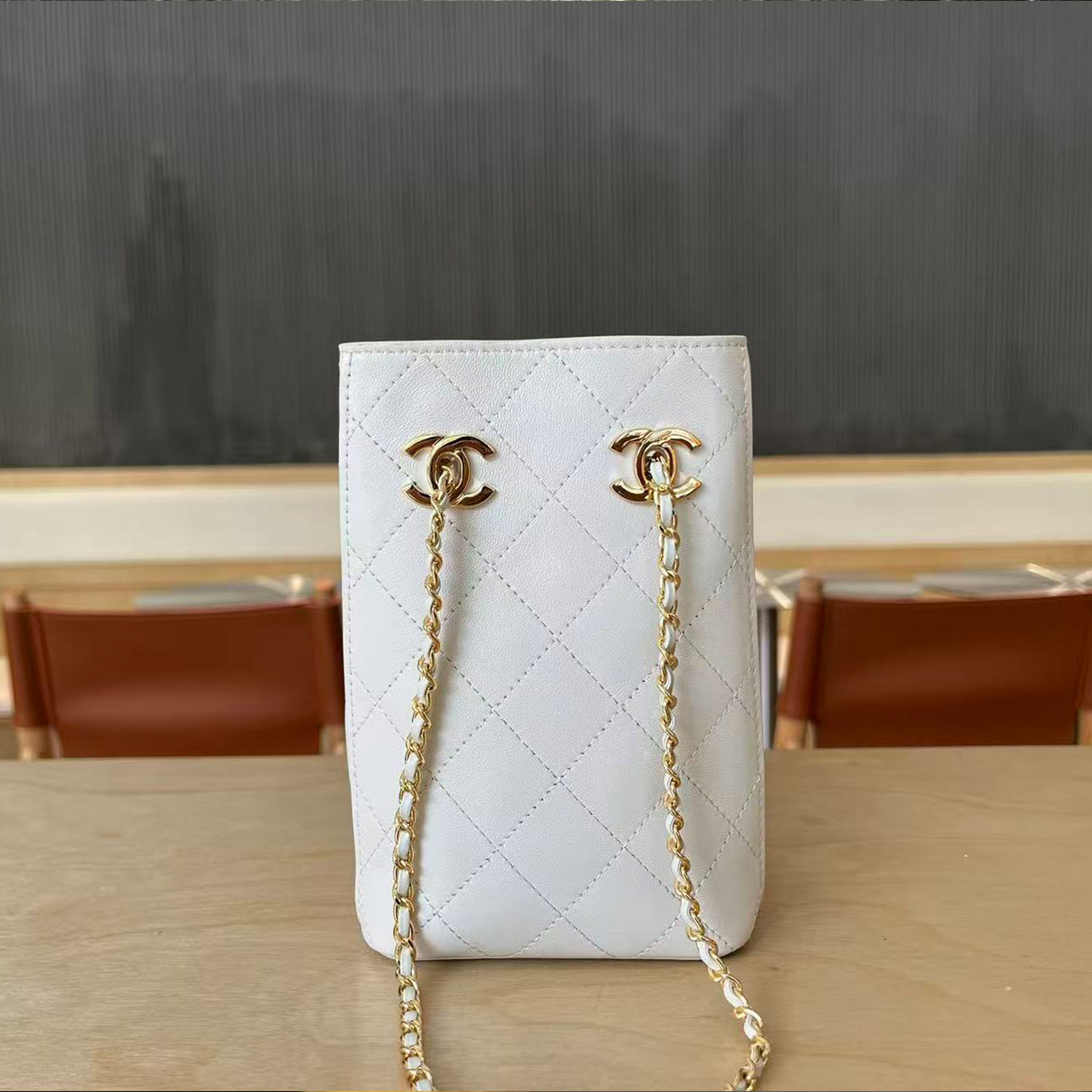 CHANEL black diamond grid double C chain vertical mobile phone crossbody bag