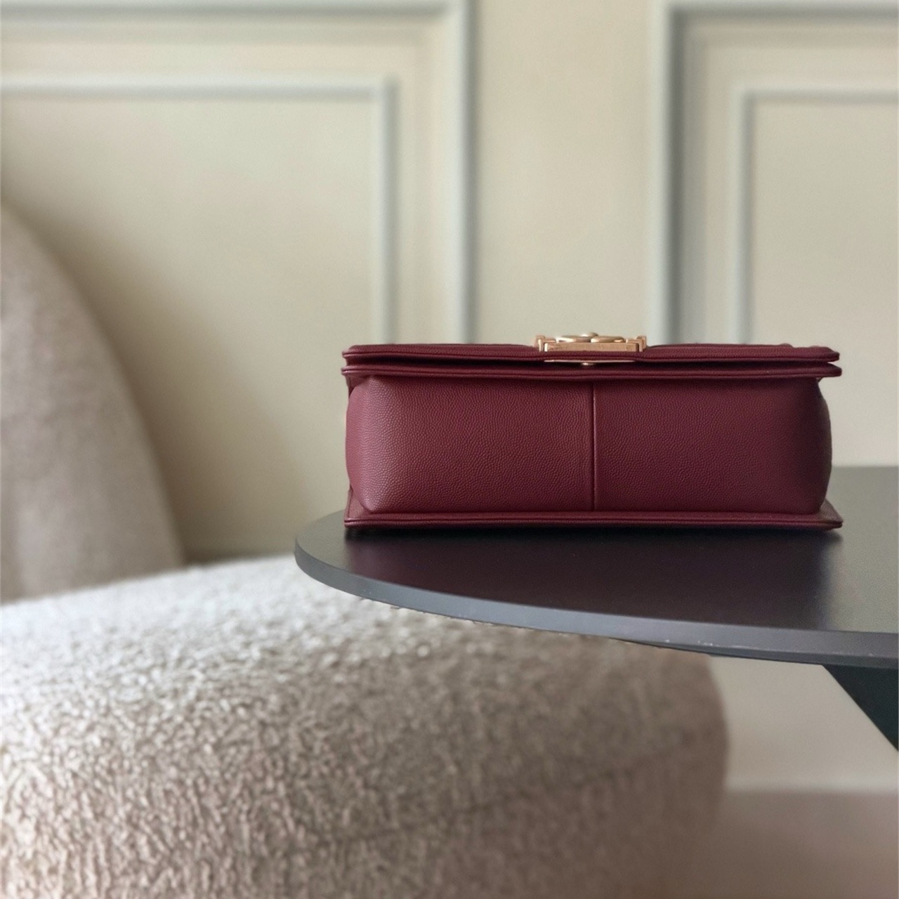 CHANEL Wine Red Caviar Cowhide Vintage Gold Buckle Leboy Medium Chain Bag