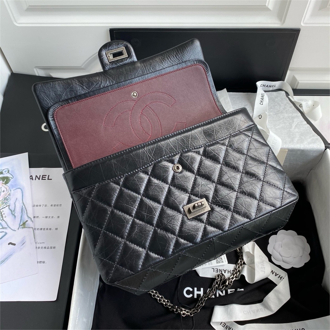 CHANEL black distressed oil wax cowhide silver buckle Leboy medium chain bag