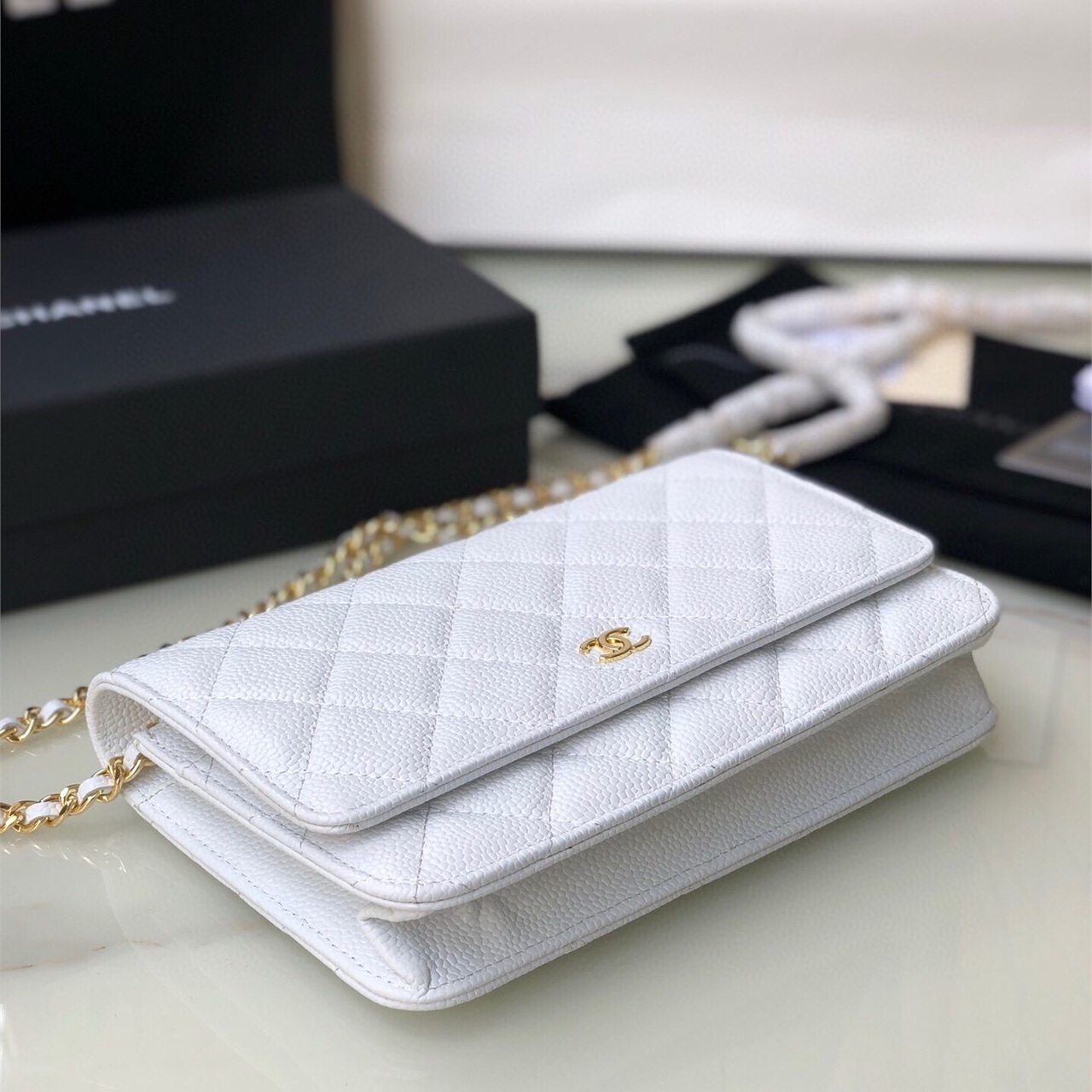 CHANEL white caviar cowhide gold label WOC chain wealth bag