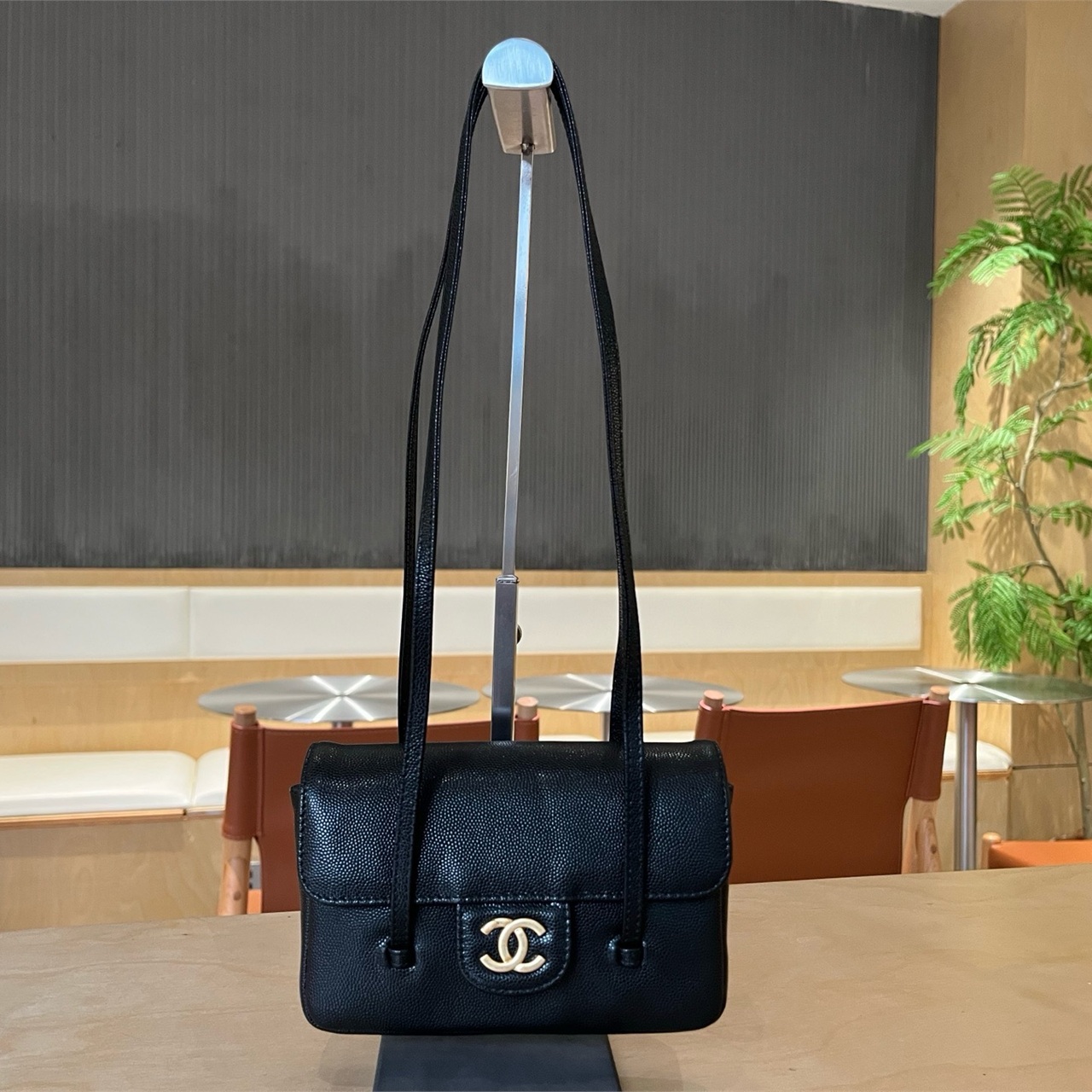 CHANEL Black Caviar Cowhide Gold Label Retro Double Shoulder Stick Underarm Bag
