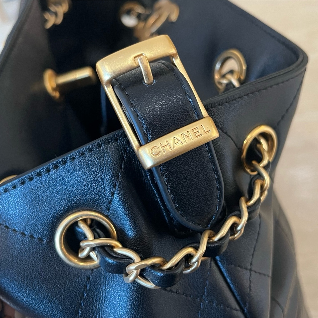 CHANEL black glossy cowhide diamond grid double chain tote shopping bag