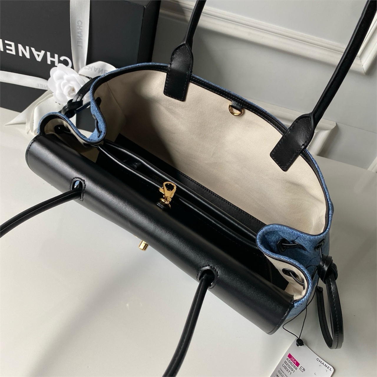 CHANEL Cowboy Matte Leather Retro Long Handle Stick Underarm Bag
