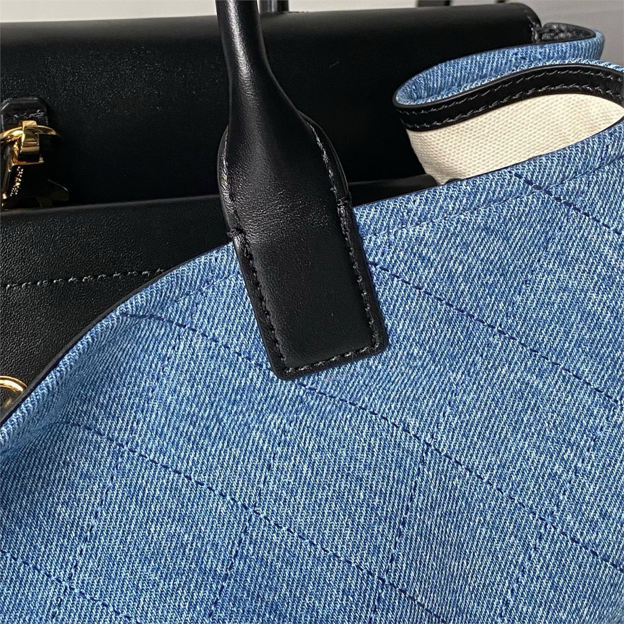 CHANEL Cowboy Matte Leather Retro Long Handle Stick Underarm Bag