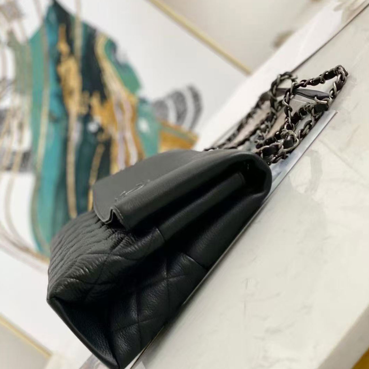 CHANEL black grain cowhide splicing diamond grid flip chain bag