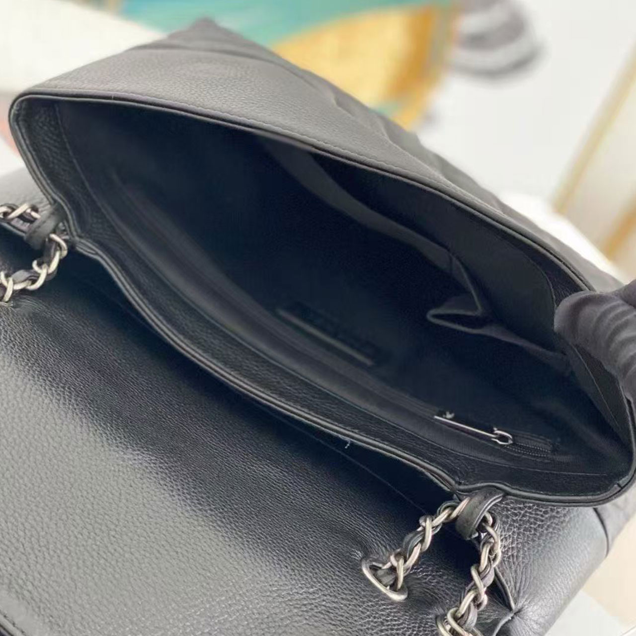 CHANEL black grain cowhide splicing diamond grid flip chain bag