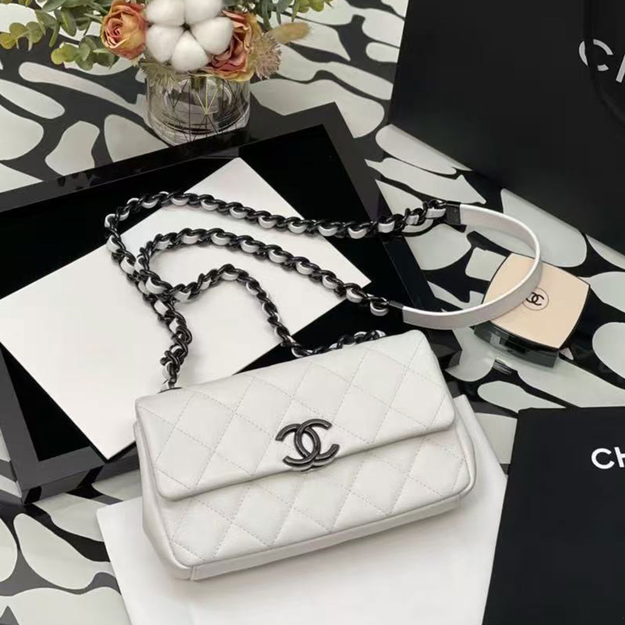 CHANEL Milk White Soft Light Sheepskin Gun Black Metal Diamond Grid CF Flip Chain Bag