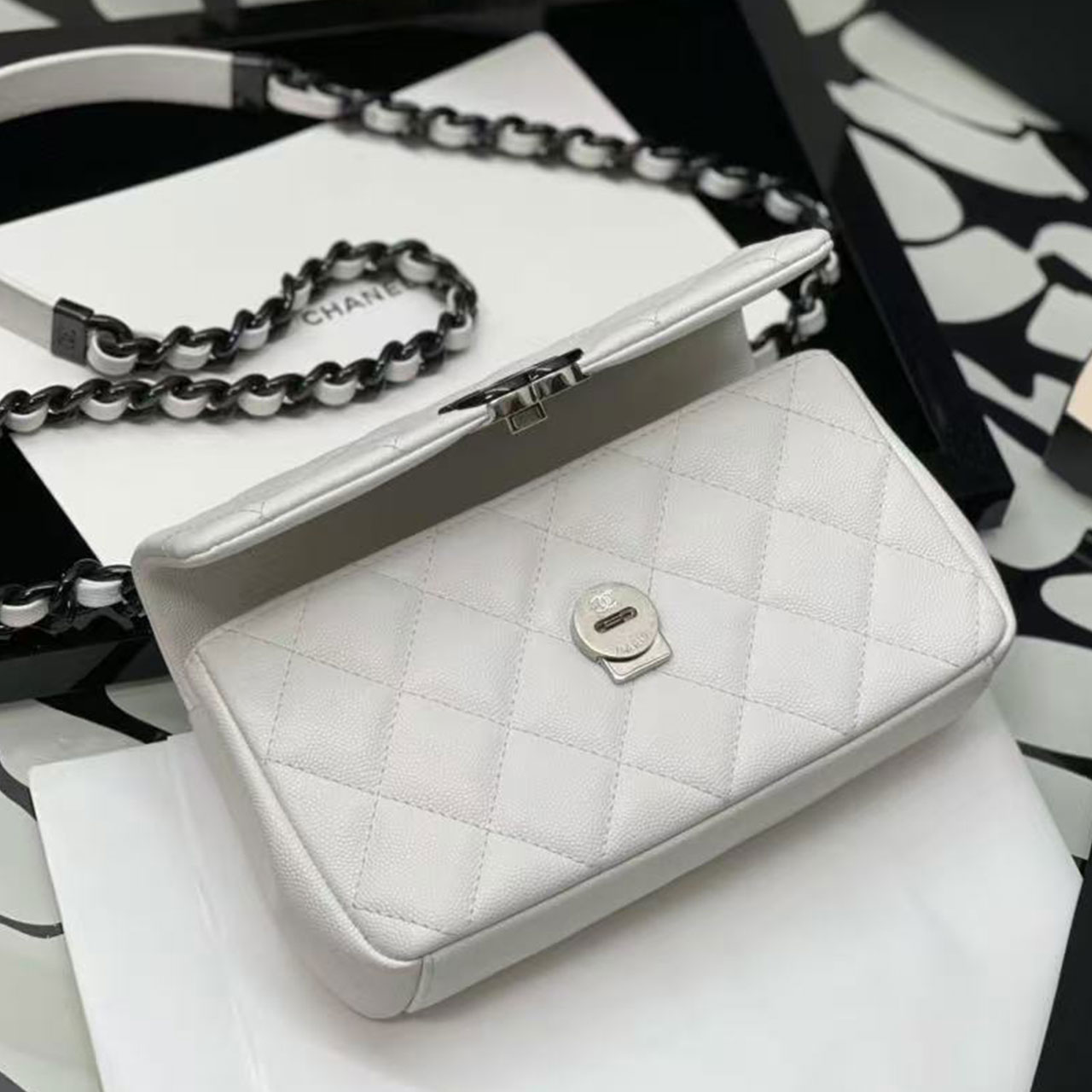 CHANEL Milk White Soft Light Sheepskin Gun Black Metal Diamond Grid CF Flip Chain Bag