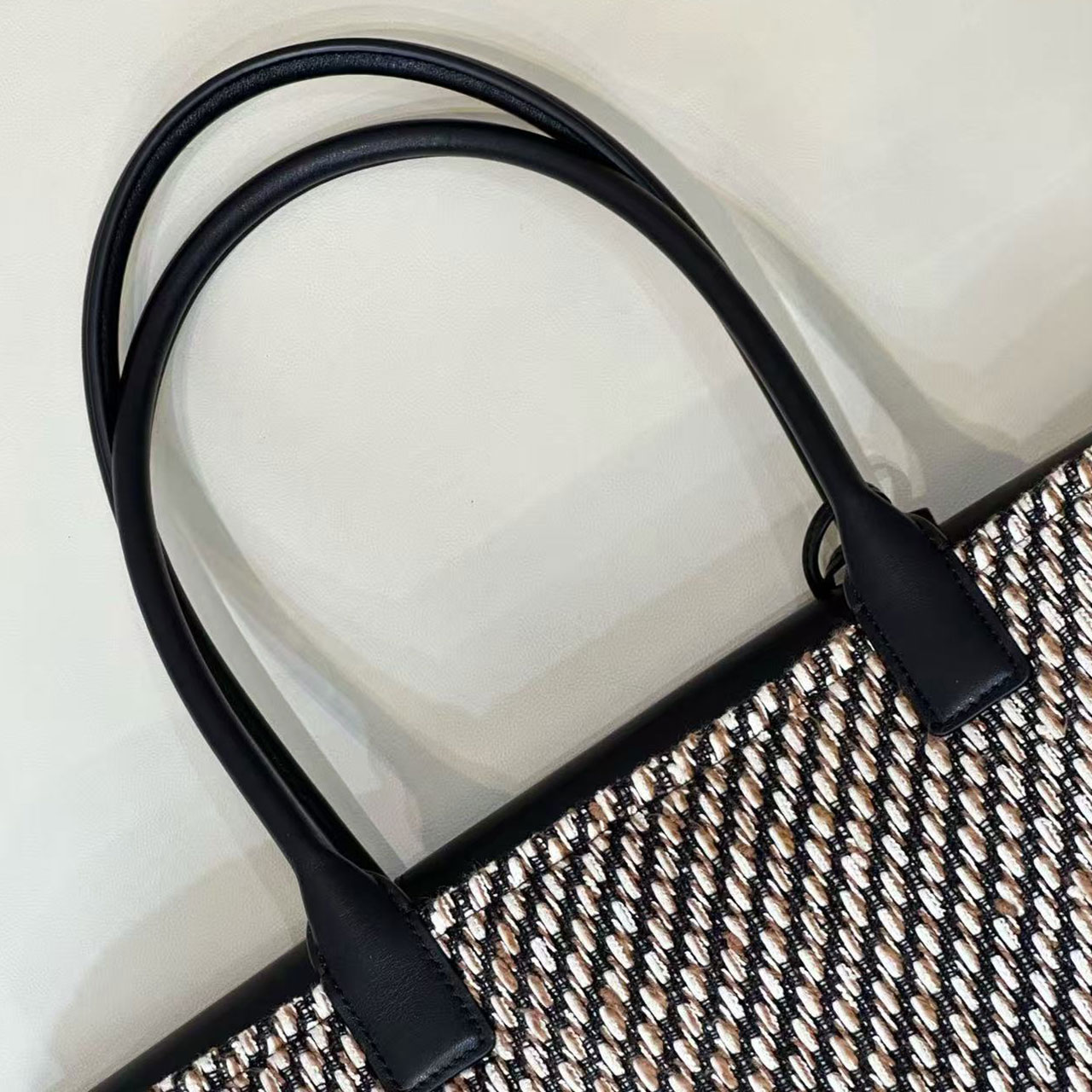 Chanel Classic Handle Tote tweed commuting tote bag