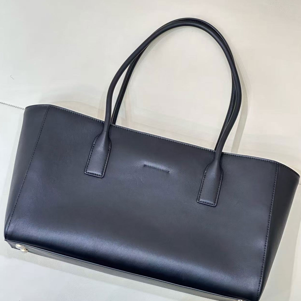 CHANEL 26S Cerf Ultra Classic Tote Bag 👜