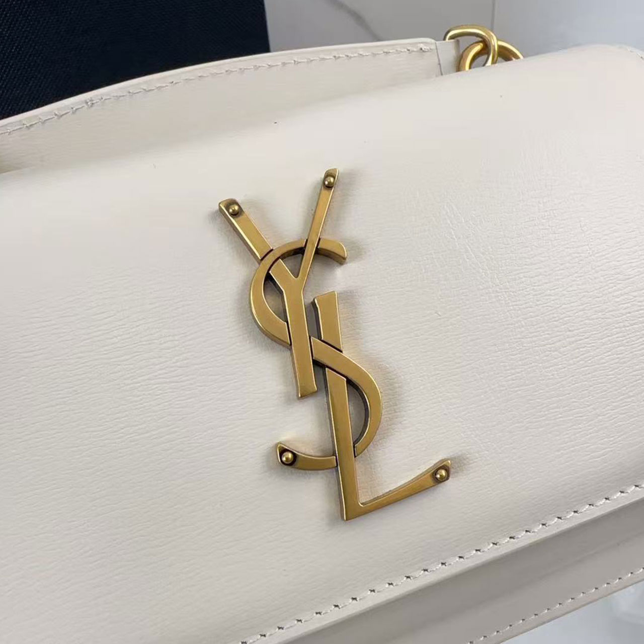 YSL SINSET hand withdrawal