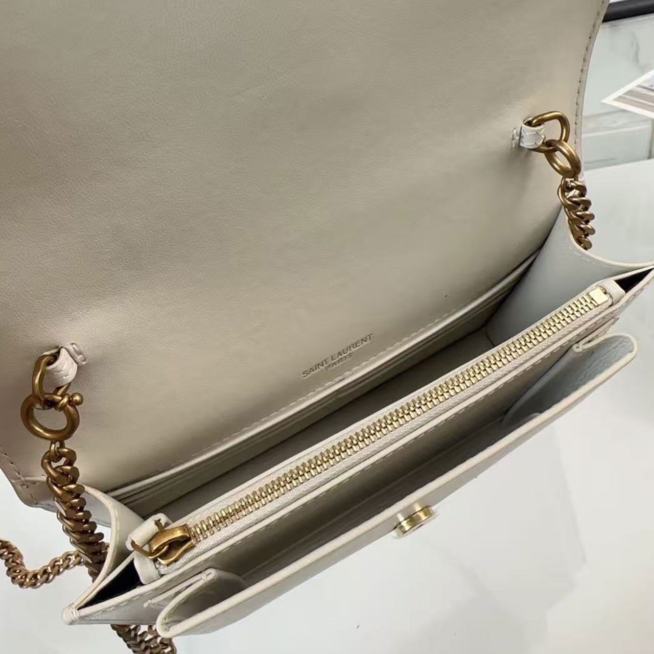YSL SINSET hand withdrawal