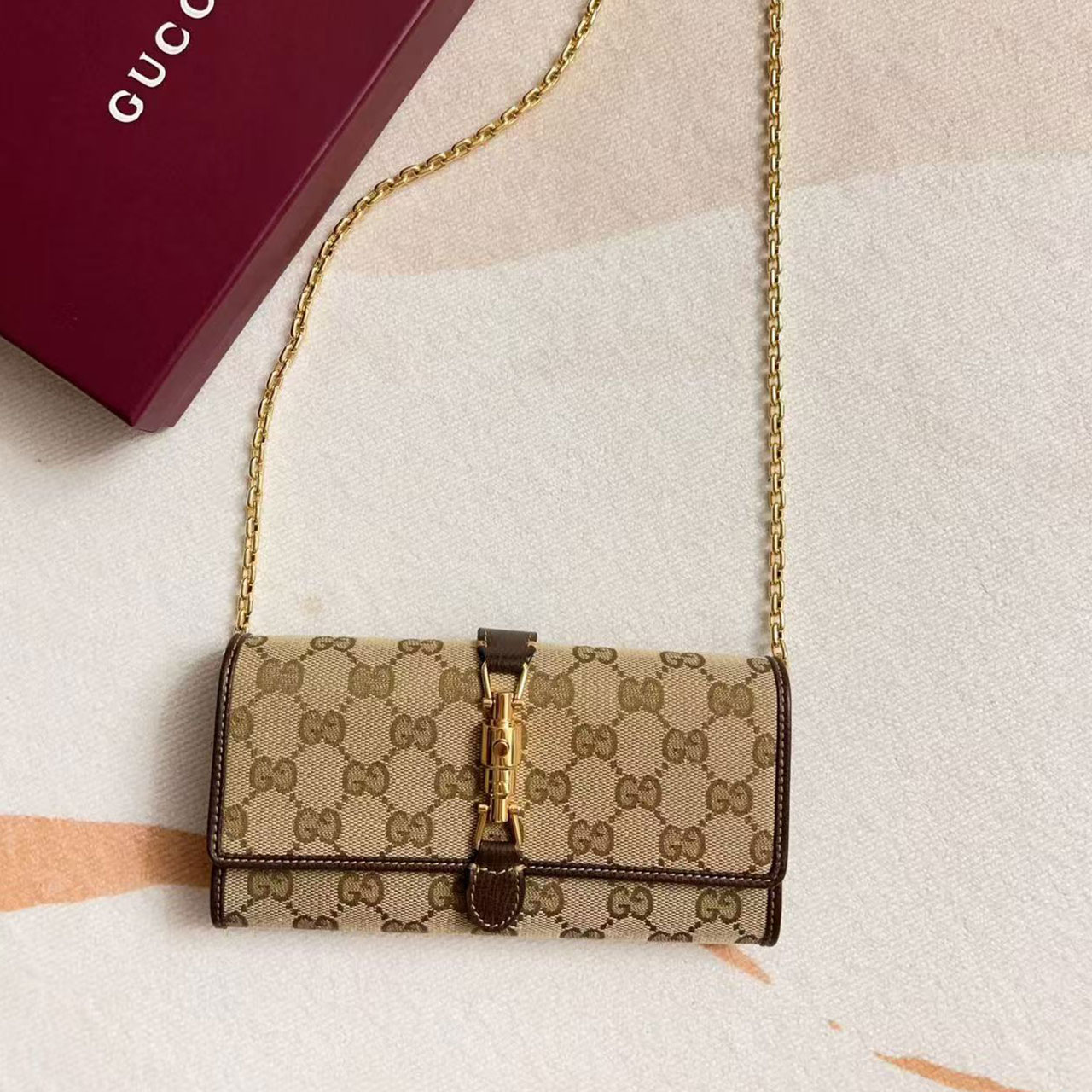 Gucci Jackie 1961 GG Supreme Chain Wallet Crossbody Bag
