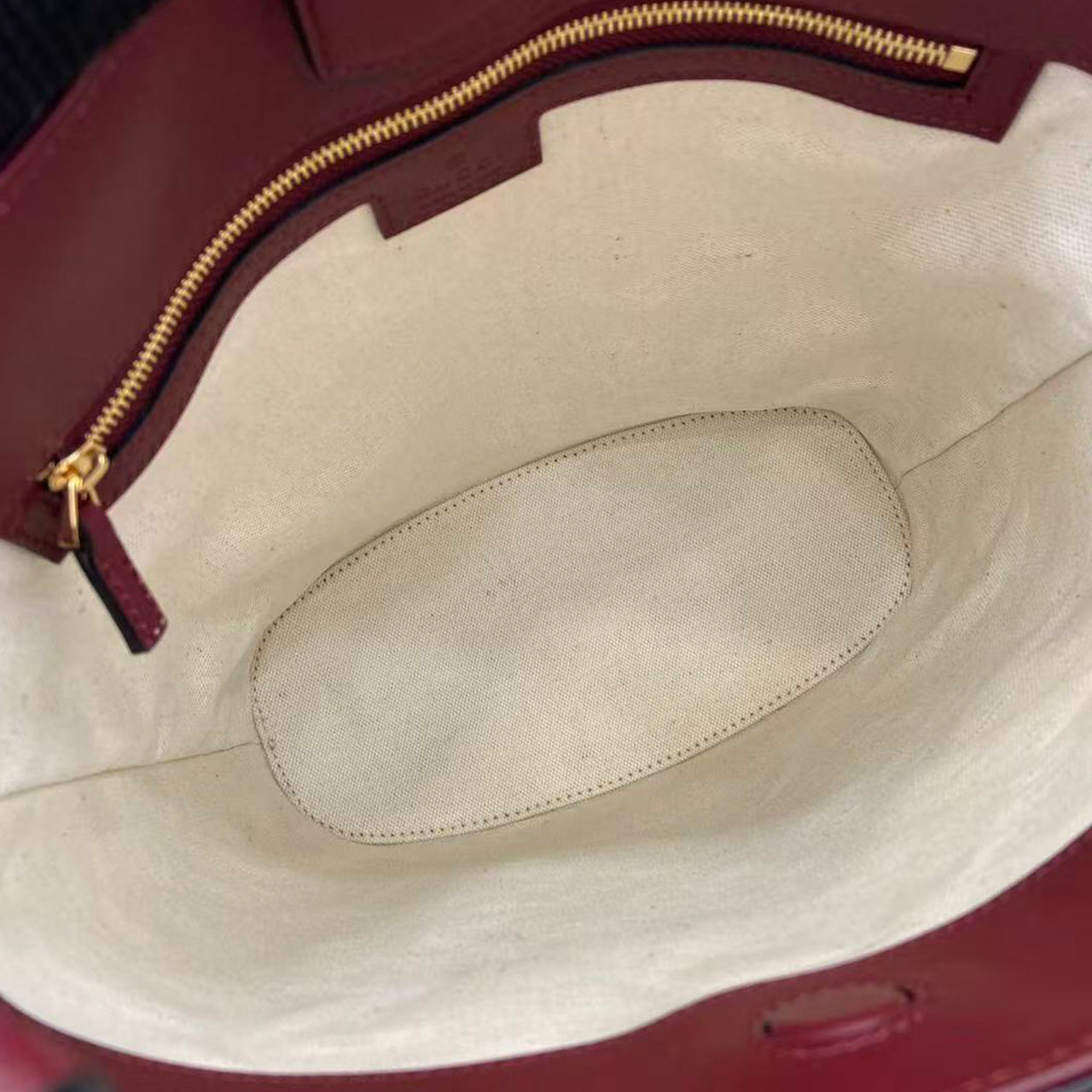 Gucci 73 Series Mini Bucket Bag